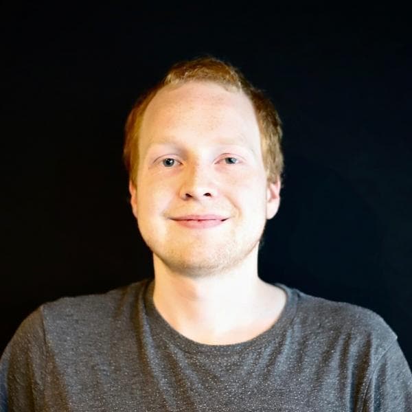 Steven Hicks successfully defended his thesis 